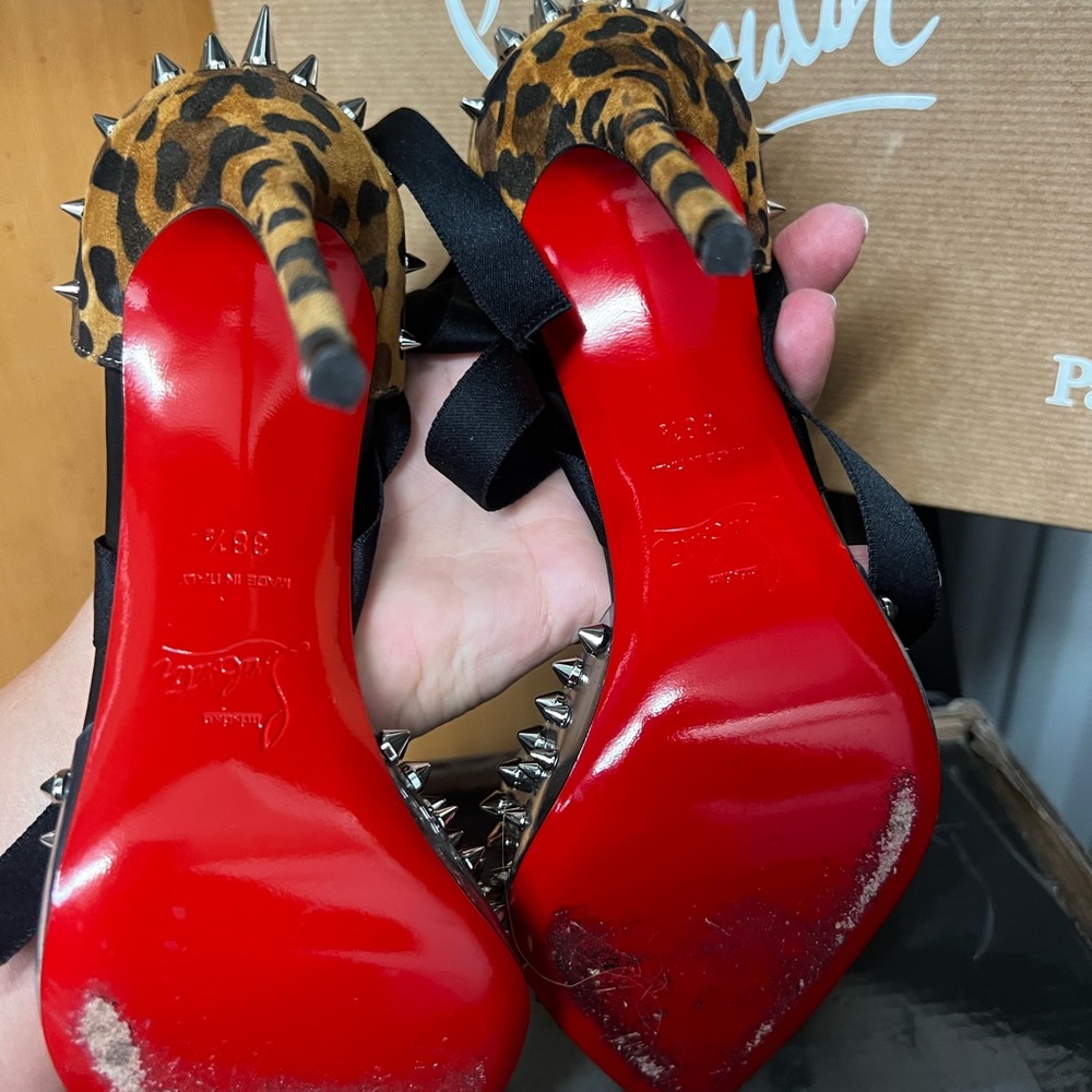 LIKE NEW Leopard Spike Loub